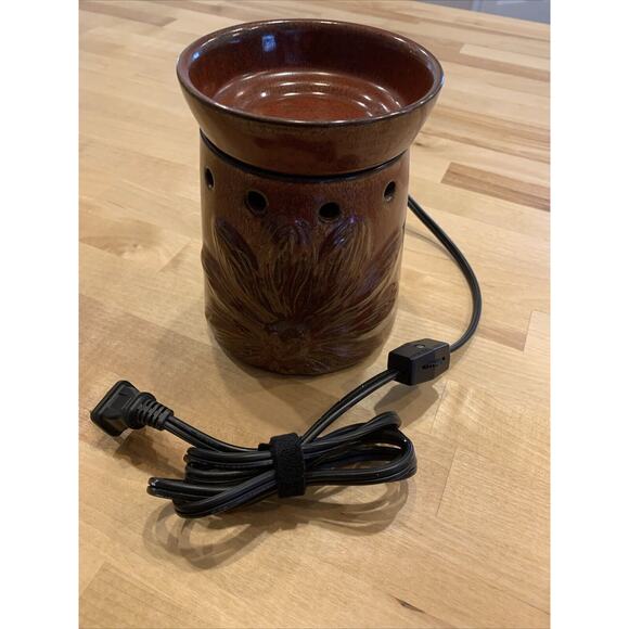 Boho Chic Full Size Scentsy Wax Warmer Bronze/ Brick Red Color Retired - Picture 2 of 10
